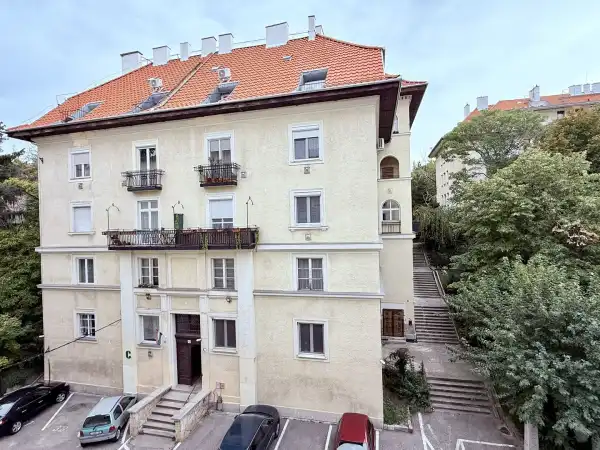 Kiadó téglalakás, Budapest, XI. kerület 3 szoba 82 m² 250 E Ft/hó