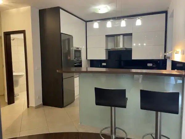 Kiadó téglalakás, Budapest, XII. kerület 4 szoba 130 m² 810 E Ft/hó