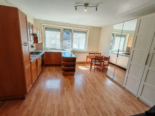 Kiadó téglalakás, Budapest, XVI. kerület 1+2 szoba 48 m² 220 E Ft/hó