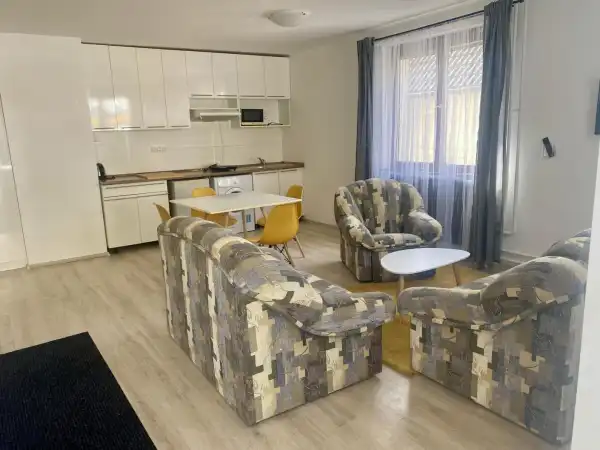 Kiadó téglalakás, Komárom 2 szoba 40 m² 160 E Ft/hó