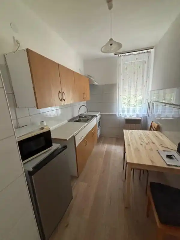 Kiadó téglalakás, Tata 1 szoba 42 m² 150 E Ft/hó
