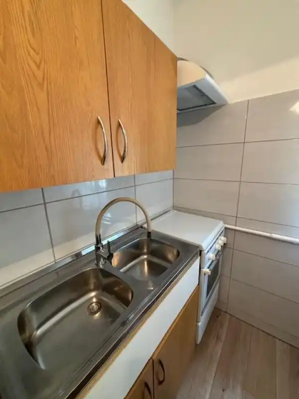 Kiadó téglalakás, Tata 1 szoba 42 m² 150 E Ft/hó