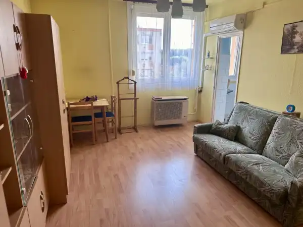 Kiadó téglalakás, Tököl 1 szoba 28 m² 150 E Ft/hó