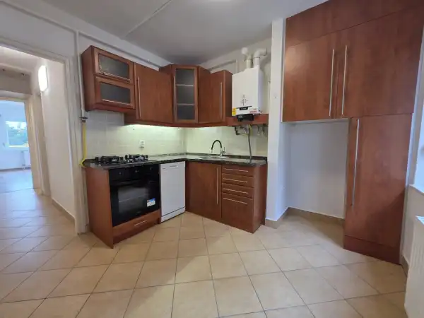 Kiadó téglalakás, Veszprém 2+1 szoba 64 m² 200 E Ft/hó