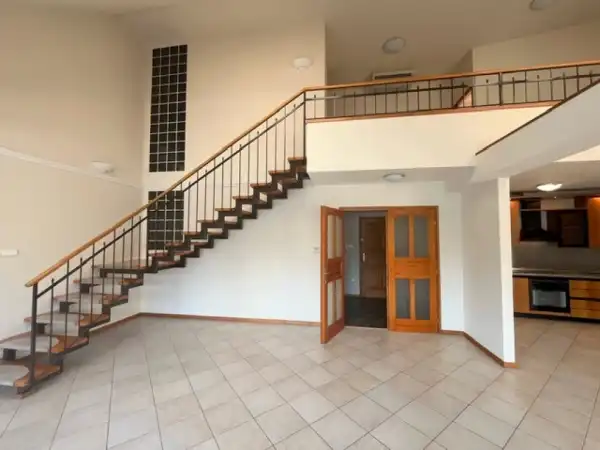 Kiadó téglalakás, Zalaegerszeg 4 szoba 170 m² 290 E Ft/hó