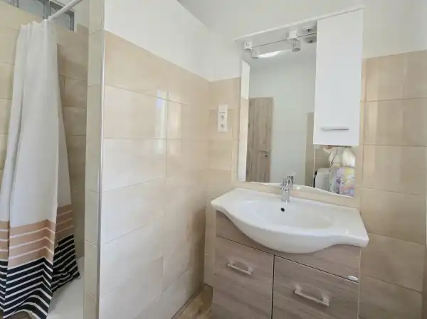 Kiadó téglalakás, Zalaegerszeg 3 szoba 60 m² 200 E Ft/hó