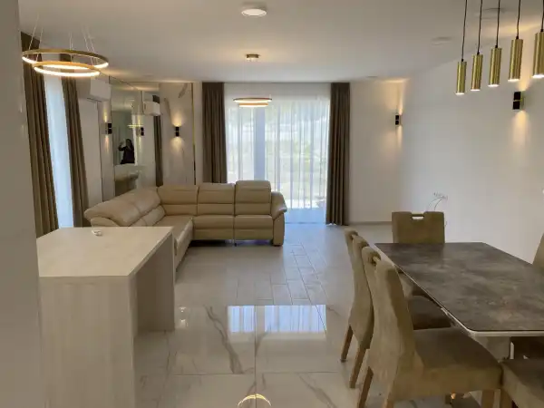 Kiadó új építésű ikerház, Tata 2+2 szoba 102 m² 500 E Ft/hó Kiadó új építésű ikerház, Tata 2+2 szoba 102 m² 500 E Ft/hó