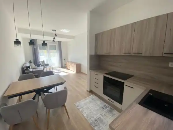 Kiadó új építésű téglalakás, Tatabánya 2 szoba 49 m² 240 E Ft/hó Kiadó új építésű téglalakás, Tatabánya 2 szoba 49 m² 240 E Ft/hó