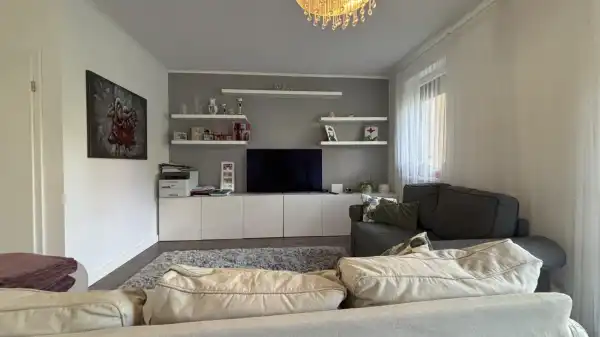 Kiadó újszerű sorház, Tata 4 szoba 96 m² 350 E Ft/hó