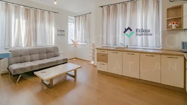Kiadó újszerű téglalakás, Miskolc 3 szoba 52 m² 200 E Ft/hó