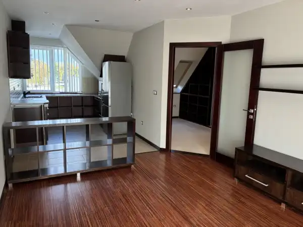 Kiadó újszerű téglalakás, Zalaegerszeg 2 szoba 50 m² 150 E Ft/hó