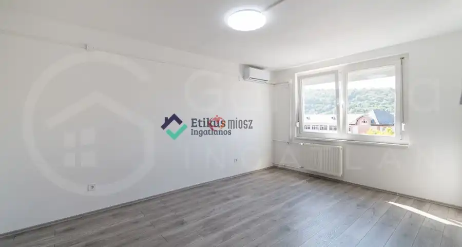 Albérlet, kiadó panellakás, Miskolc
