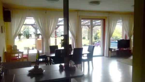 Eladó családi ház, Nagykovácsi 4 szoba 219 m² 168 M Ft