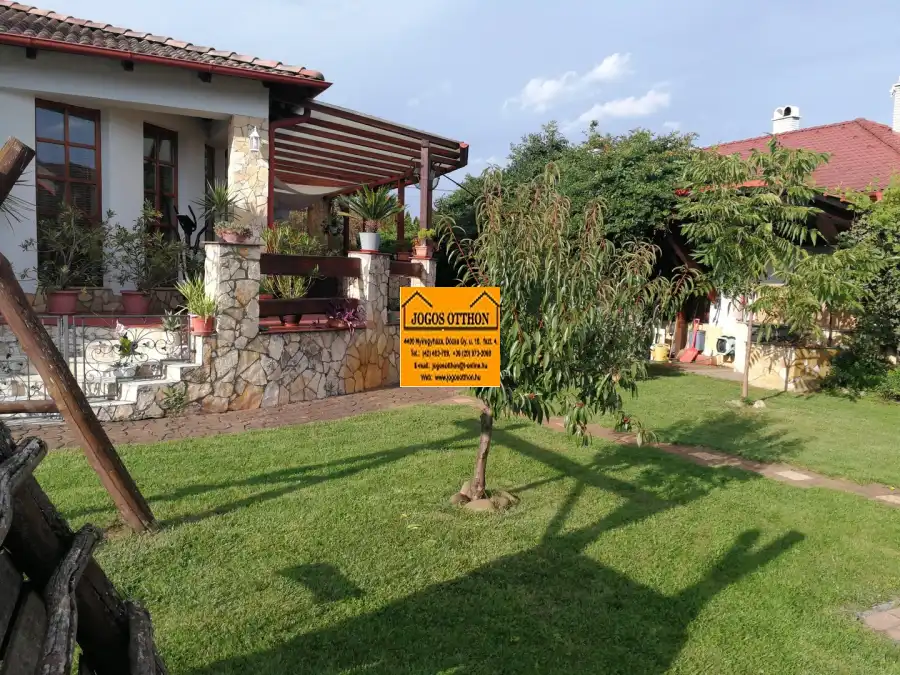 eladó családi ház, Nyíregyháza