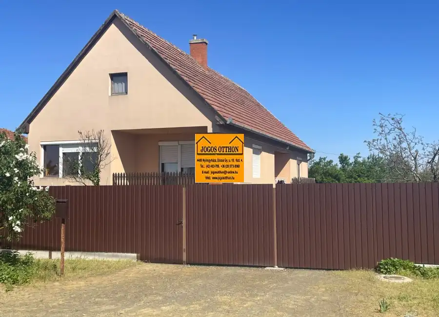 eladó családi ház, Nyíregyháza