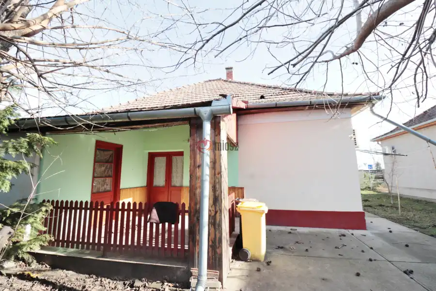 eladó családi ház, Orosháza