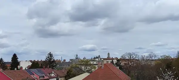 Eladó téglalakás, Sopron 4+1 szoba 130 m² 79.9 M Ft