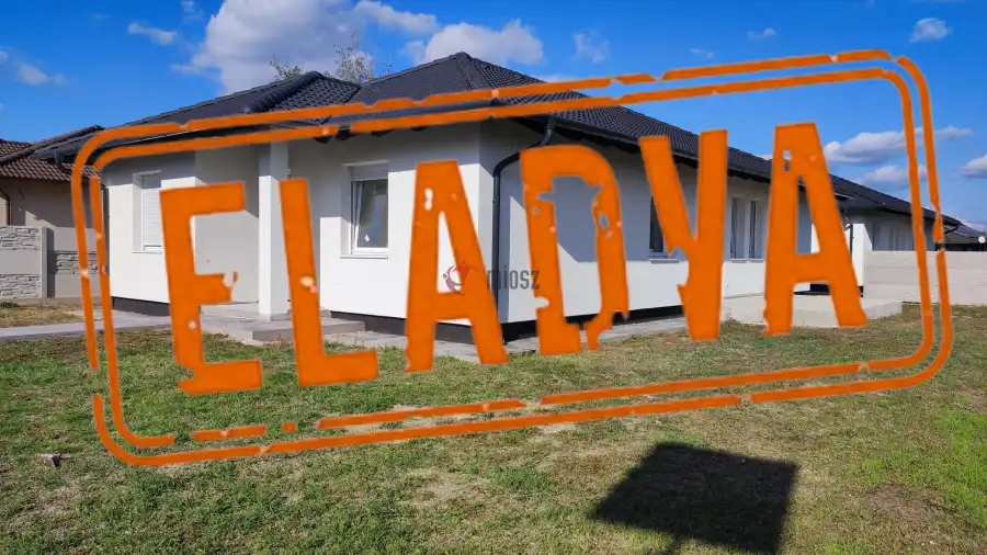 eladó új építésű családi ház, Délegyháza