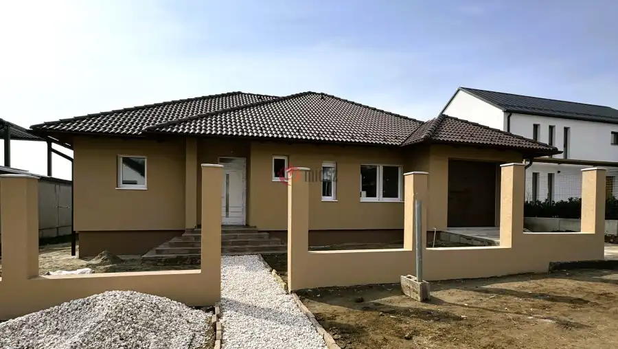 eladó új építésű családi ház, Veresegyház