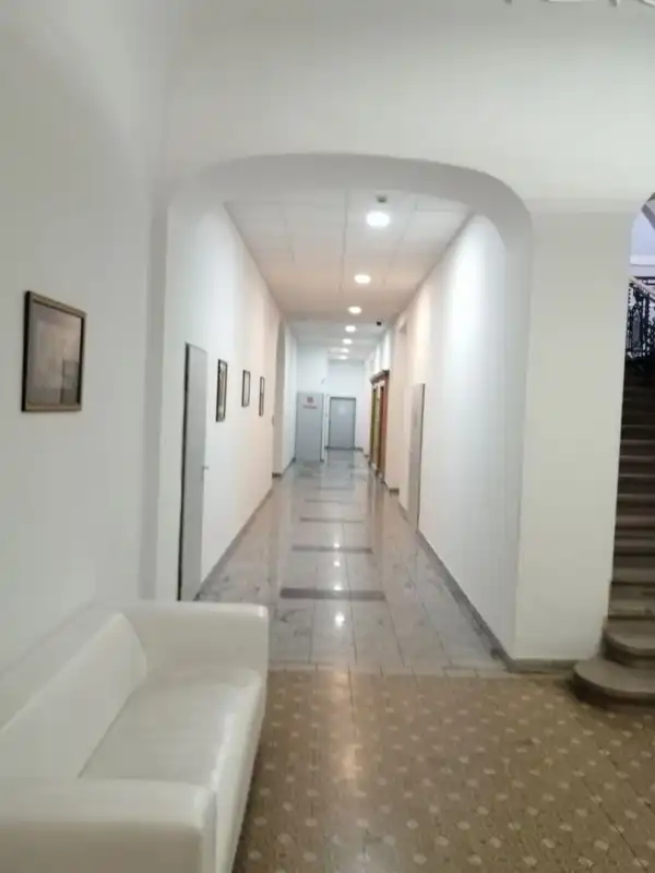 Kiadó iroda, Budapest, VI. kerület 2 szoba 30 m² 140 E Ft/hó