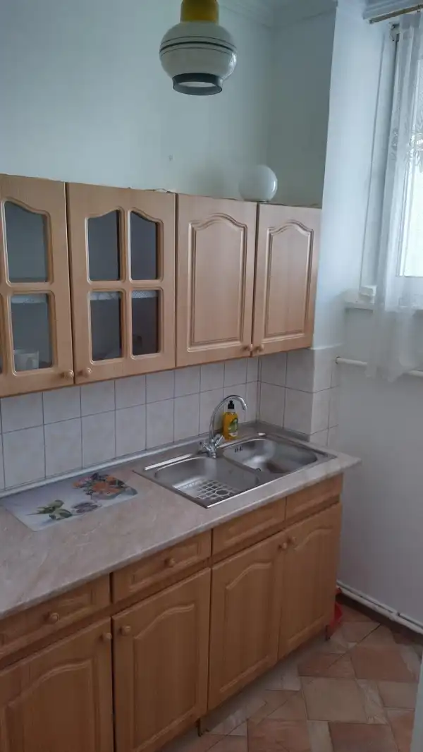 Kiadó panellakás, Nyíregyháza 2 szoba 52 m² 140 E Ft/hó