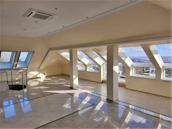 Kiadó téglalakás, Budapest, XII. kerület 4 szoba 230 m² 1.22 M Ft/hó